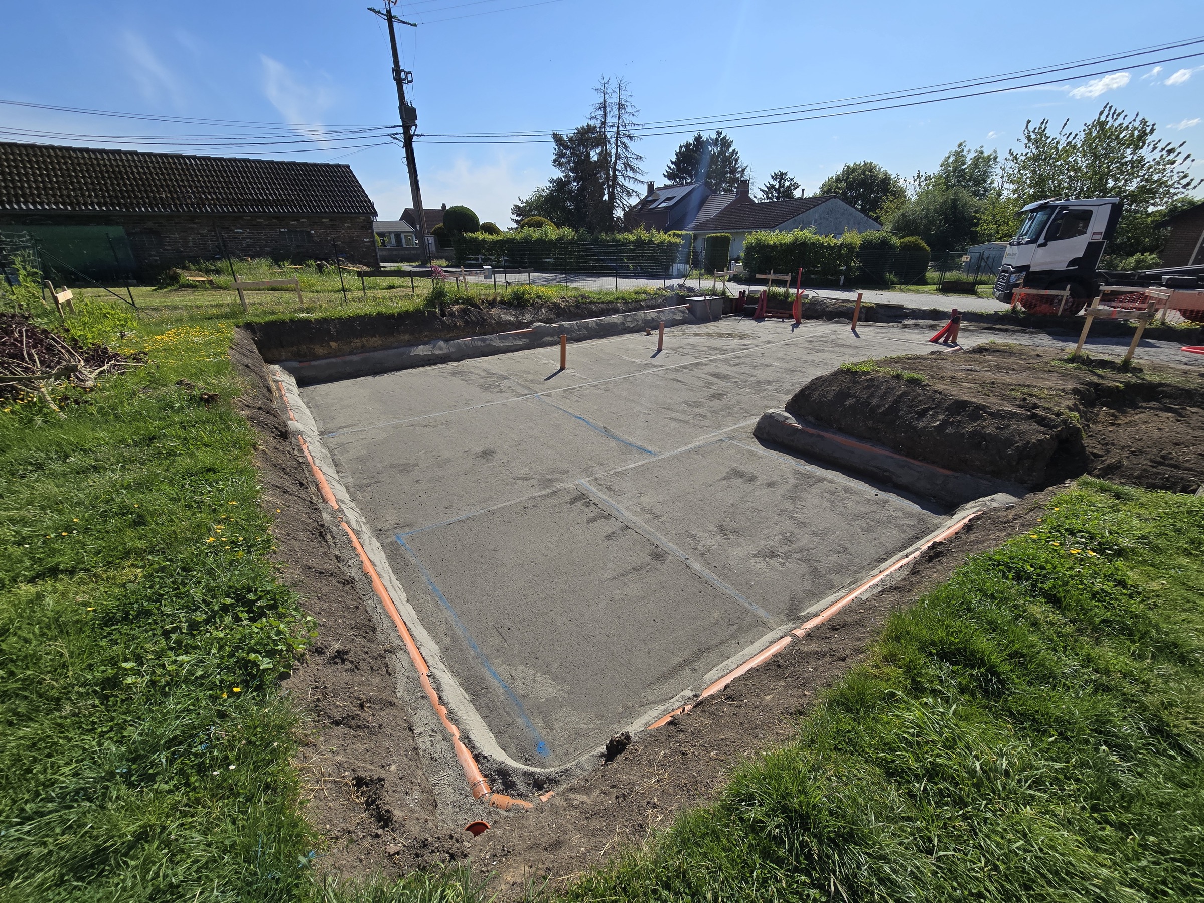 Dalle béton — maison unifamiliale à Clavier — chantier de structure réalisé par Bryan Prevot